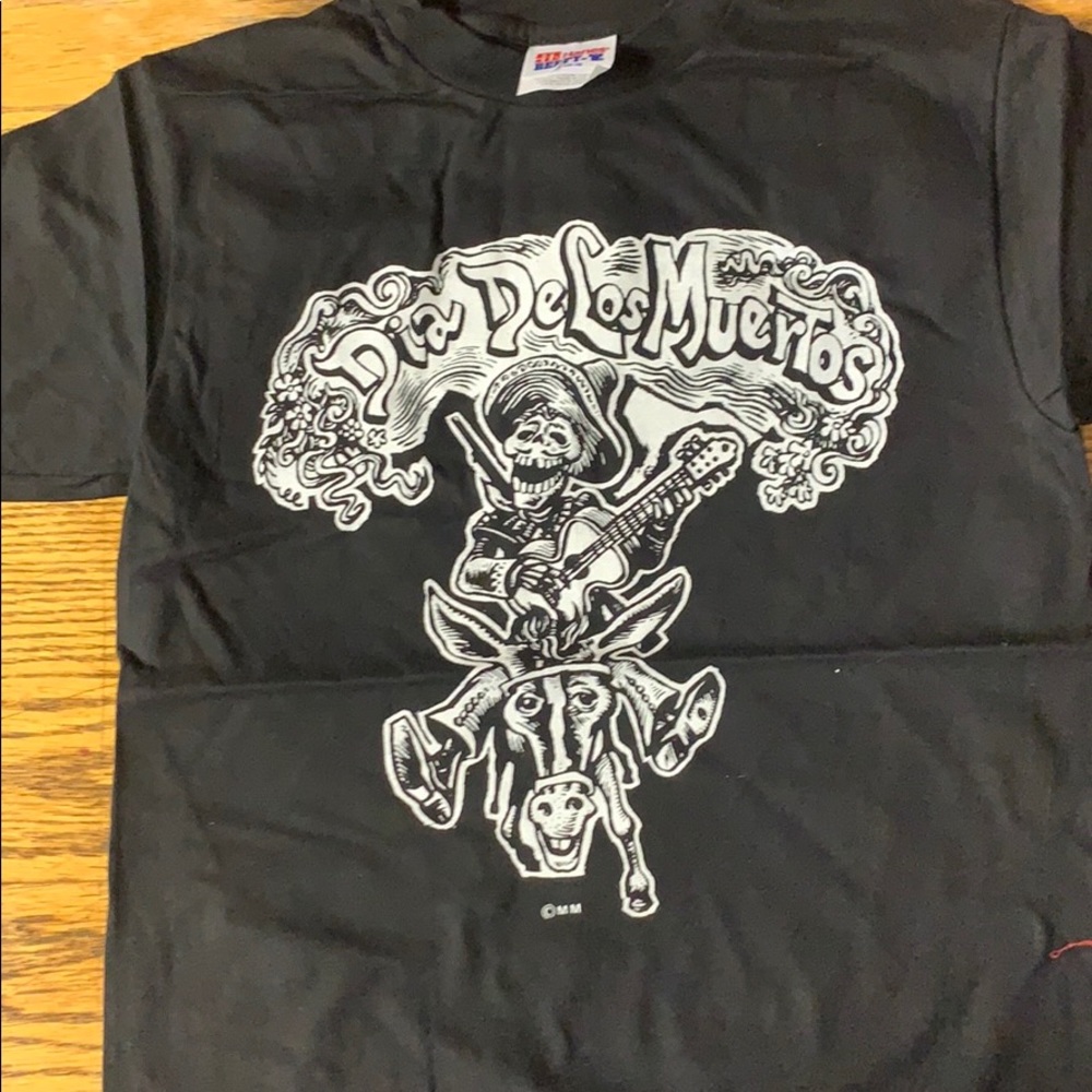Día de los muertos tee